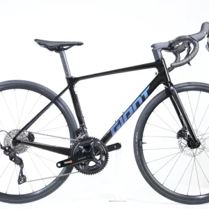 Giant TCR Advanced 2 NOIR CARBON 2022   T.S & T.ML 2825 2800